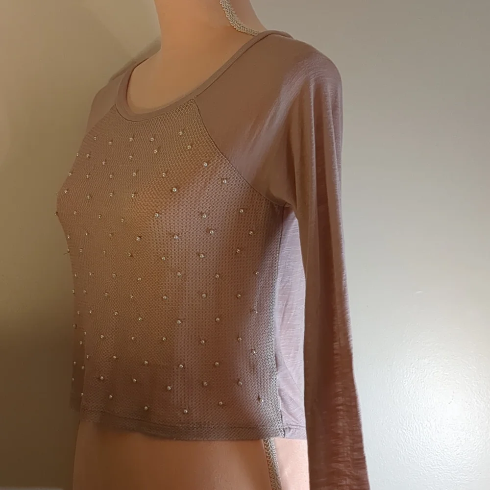 American Eagle Outfitters Pink Top with pearl accents, Women's XS - Picture 4 of 10
